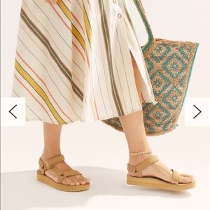 Teva Midform Universal Leather Sandals